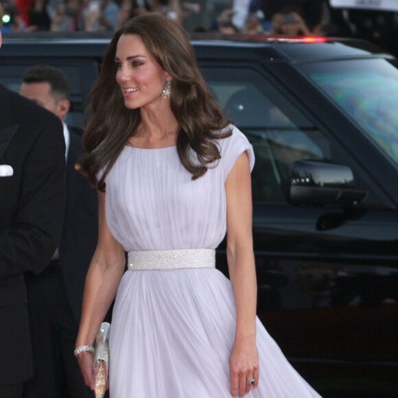 Izidress Kate Middleton Alexander McQueen Liliac Gown Replica Size M/US8 - Picture 6 of 6